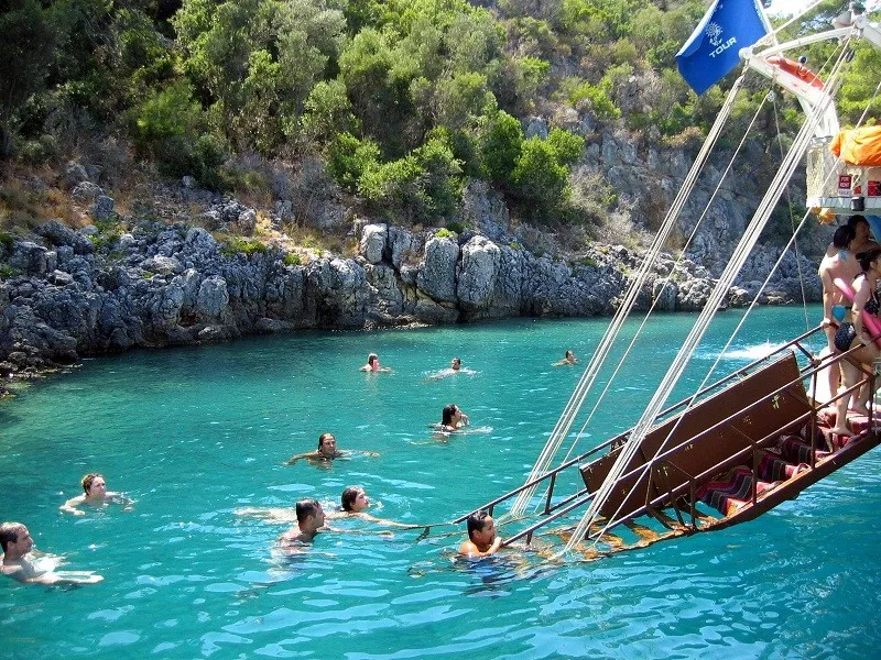 Fethiye 12 adalar tekne turu